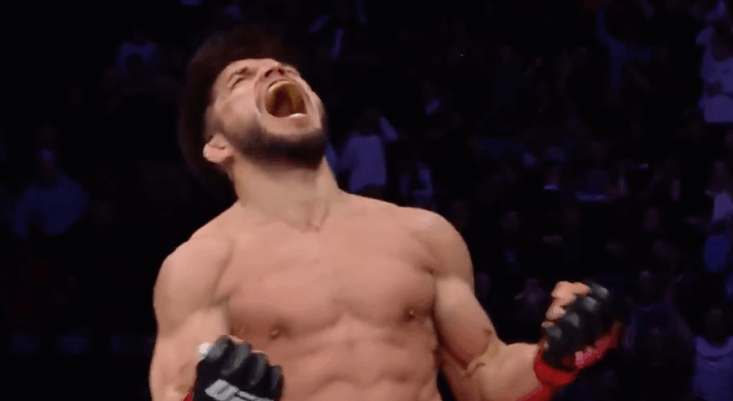UFC Brooklyn Henry Cejudo Dillashaw 32 secondes