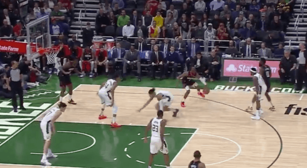 Chris Paul crossover DJ Wilson