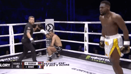 Glory 64 - Cedric Doumbé explose Grigorian et prend la ceinture