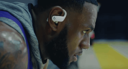 Powerbeats Pro Beats LeBron James
