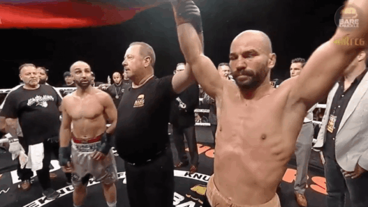 Artem Lobov Paulie Malignaggi