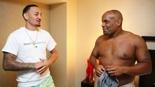 Max Holloway Daniel Cormier