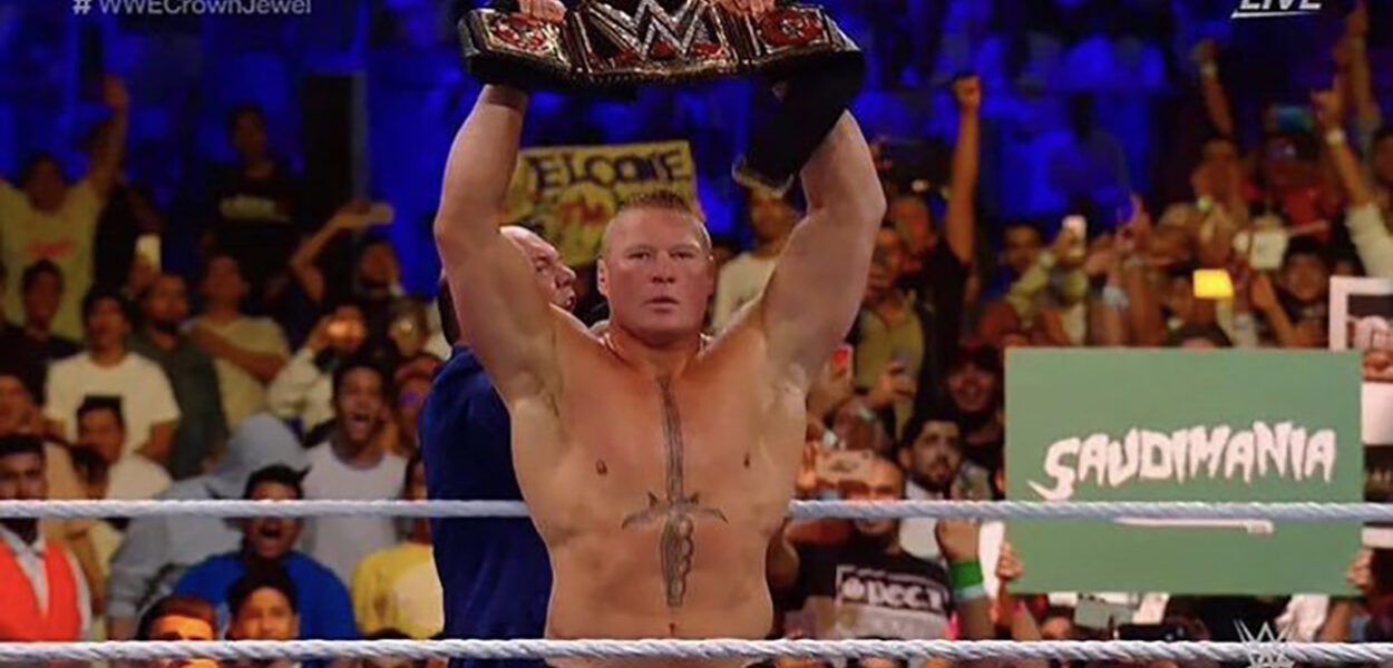 Brock Lesnar Cain Velasquez WWE Crown Jewel