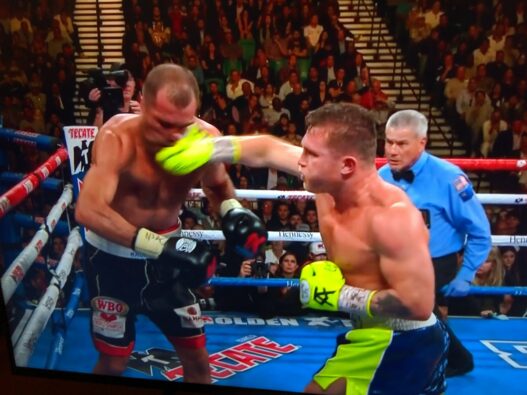 Canelo Alvarez Sergey Kovalev