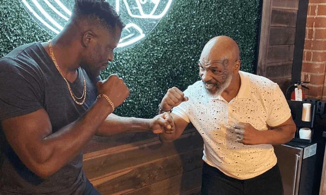 Francis Ngannou Mike Tyson