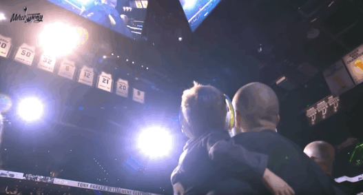 Tony Parker Spurs jersey