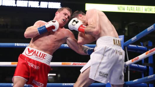 Canelo Alvarez Callum Smith decision unanime