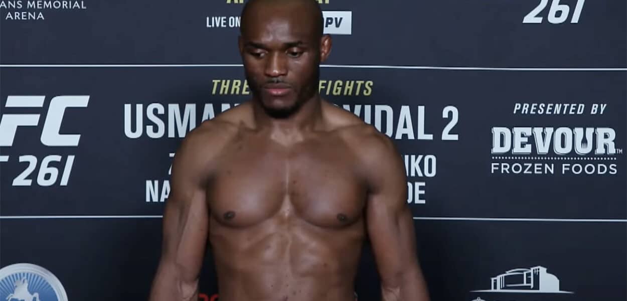 Kamaru Usman UFC 261 Weigh ins pesee