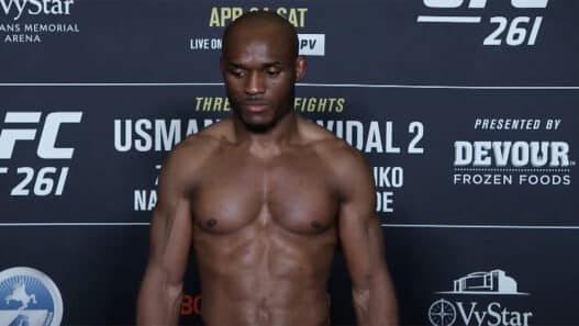 Kamaru Usman UFC 261 Weigh ins pesee
