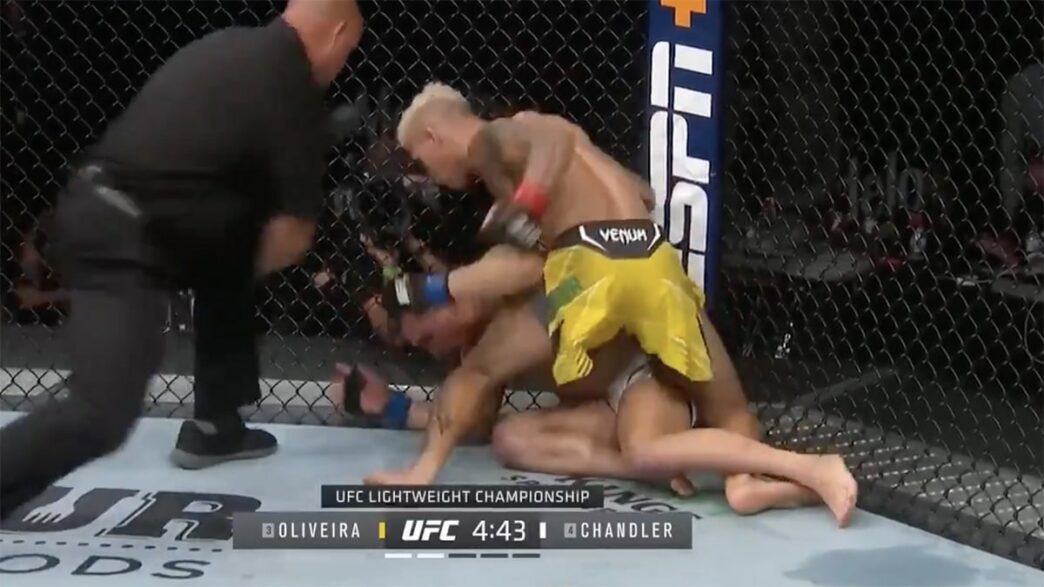 Charles Oliveira TKO Michael Chandler