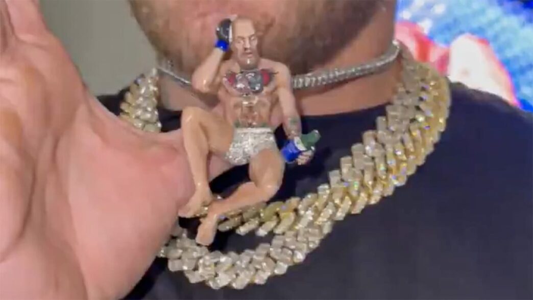 Conor McGregor Dustin Poirier Jake Paul