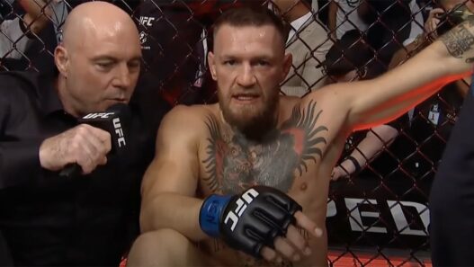 Conor McGregor blessure UFC 264