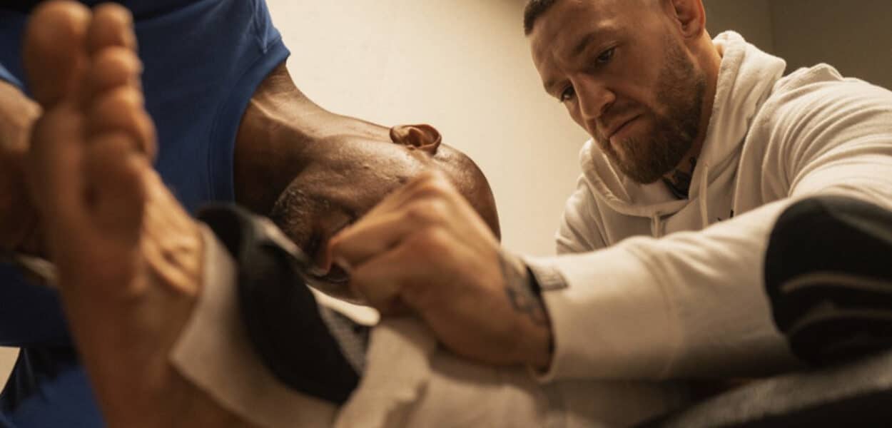 Conor McGregor cheville MMA UFC