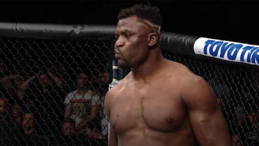 Francis Ngannou UFC Cain Velasquez