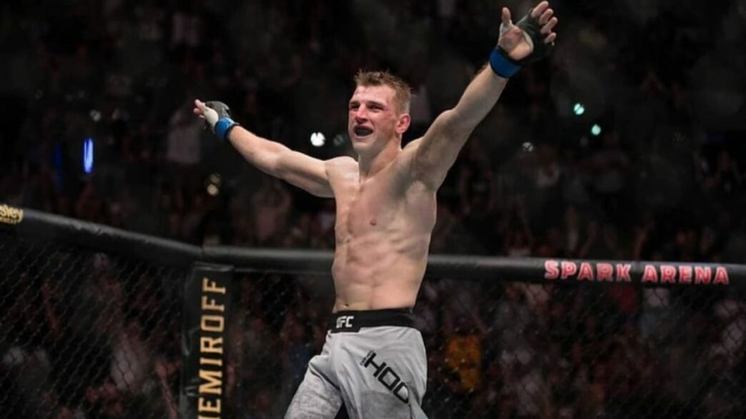 Dan Hooker avant Islam Makhachev
