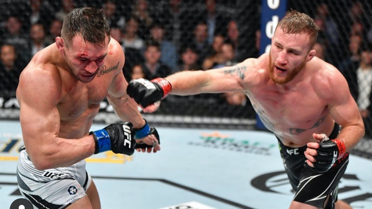 Justin Gaethje critique l'arbitrage de Mike Beltran lors de l'UFC 268 « si  je perds, c'est un million de dollars »