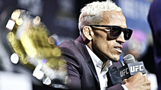 Charles Oliveira Fighter Annee