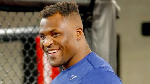 Francis Ngannou Contrat Chael Sonnen