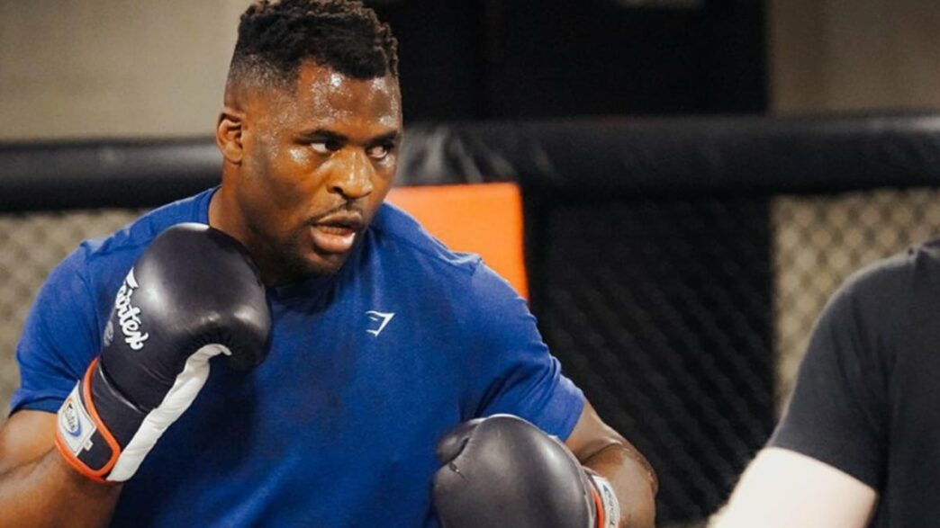 Francis Ngannou promet de stopper la "hype" Ciryl Gane