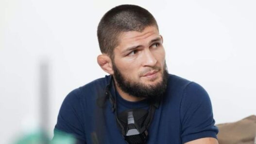 Khabib Nurmagomedov MMA Feminin