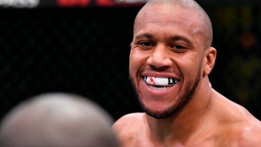 Teddy Atlas Ciryl Gane