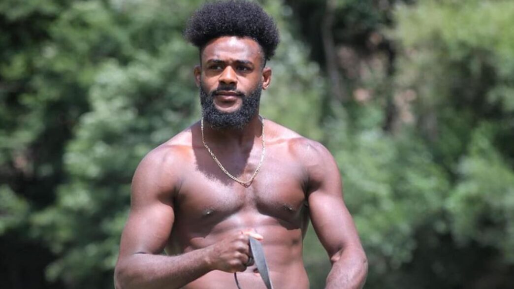 sterling joyeux sur un cheval