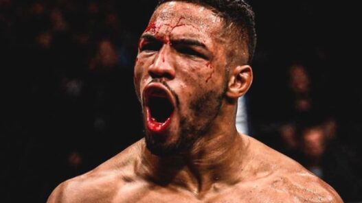 kevin lee signe officiellement au eagle fc