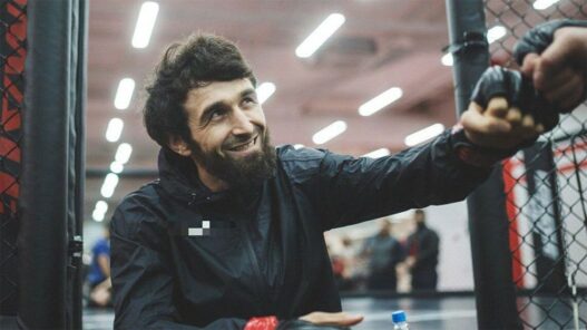 Ali Abdelaziz parle du retour de Zabit Magomedsharipov