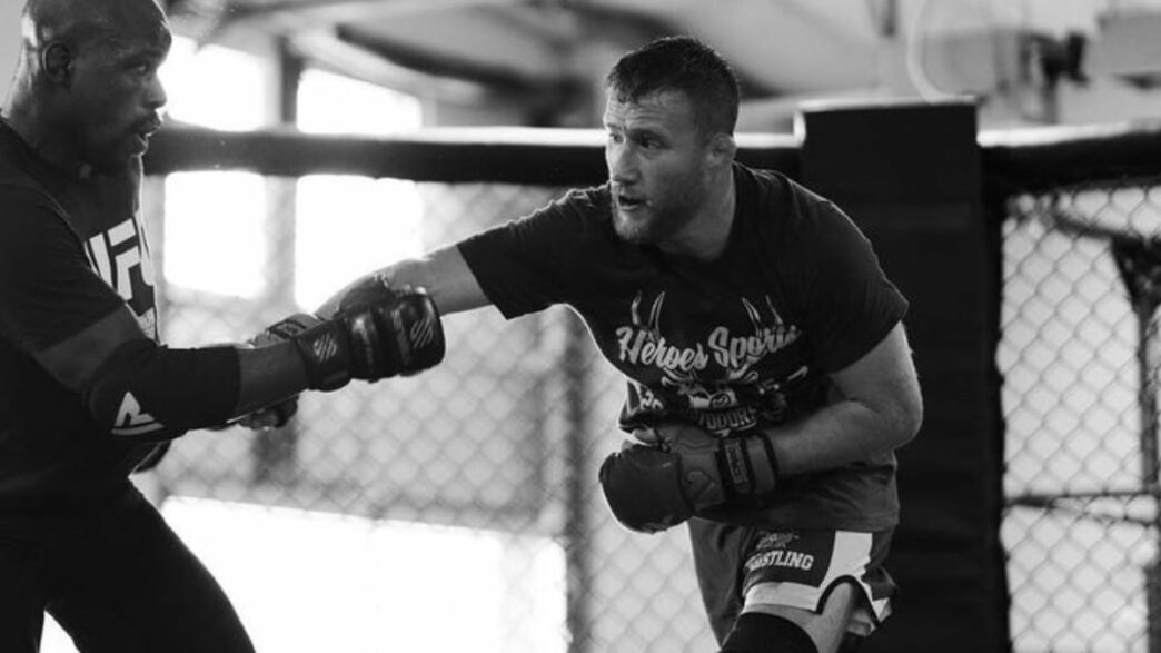 Justin Gaethje vaincra Charles Oliveira pour Paddy Pimblett