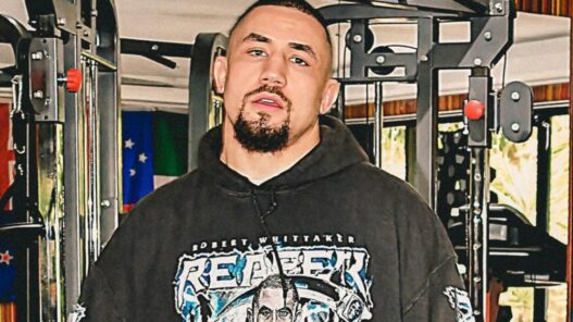Robert Whittaker pense avoir trouv&eacute; la bonne strat&eacute;gie pour Israel Adesanya