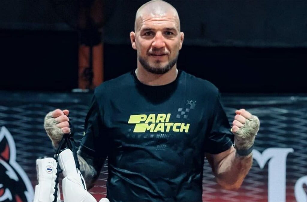 Yaroslav Amosov reste en Ukraine pour défendre son pays