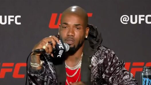 Bobby Green trouve Islam Makhachev "ennuyeux"