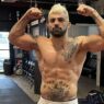 D&eacute;buts r&eacute;ussis pour Mike Perry au Bare Knuckle FC