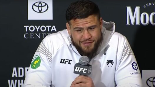 Tai Tuivasa, "mon&eacute;tisable" mais "pas tr&egrave;s bon" pour Chael Sonnen