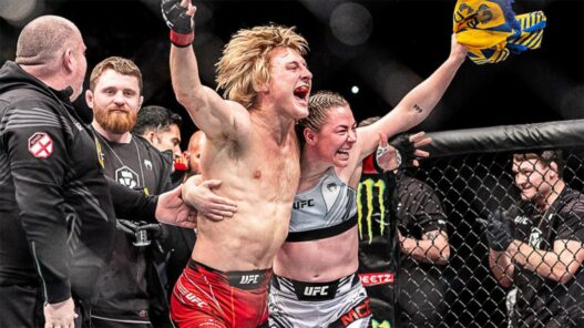 Victoire Paddy Pimblett premier round