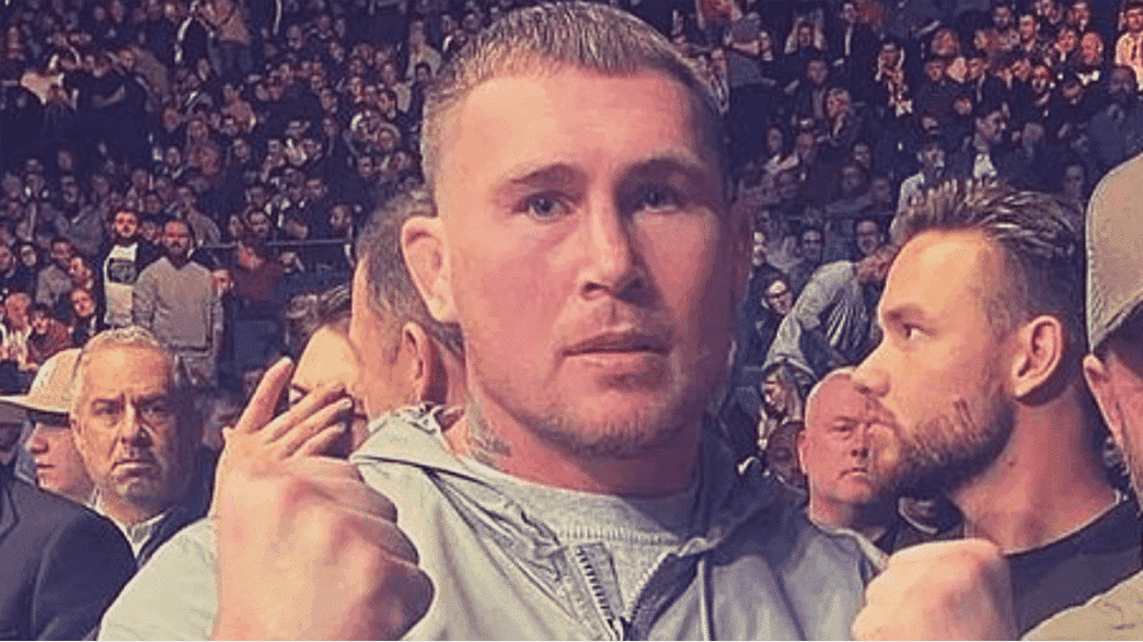 darren till répond adesanya
