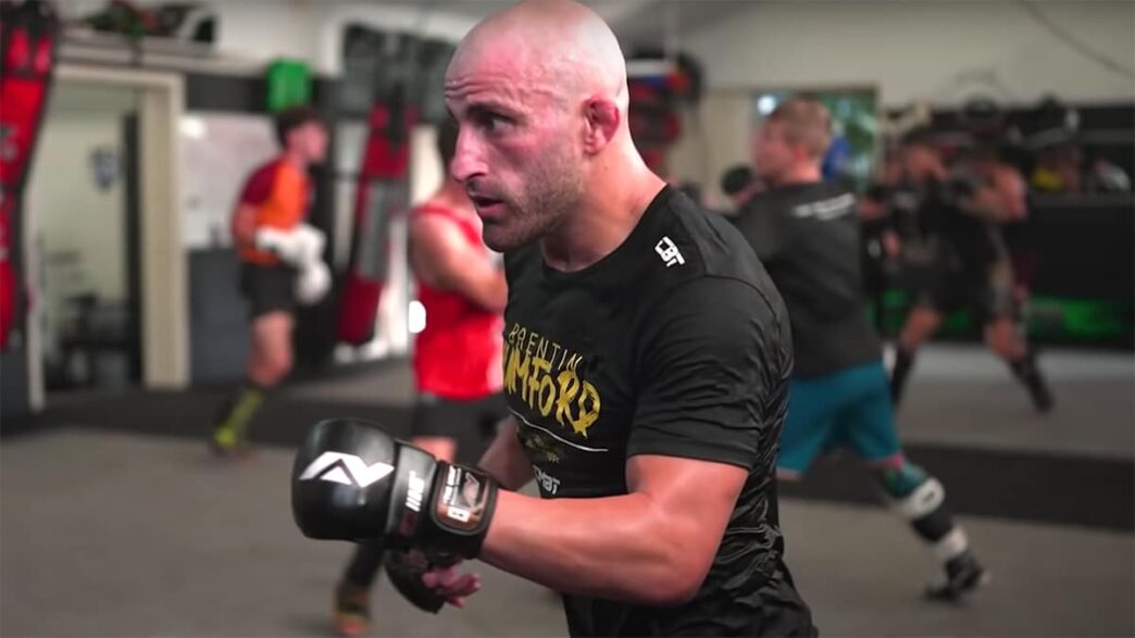 alexander volkanovski lightweight