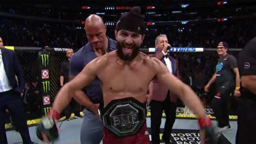 jorge masvidal pr&ecirc;t jake paul