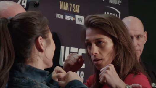 Joanna Jedrzejczyk strat&eacute;gie Weili Zhang