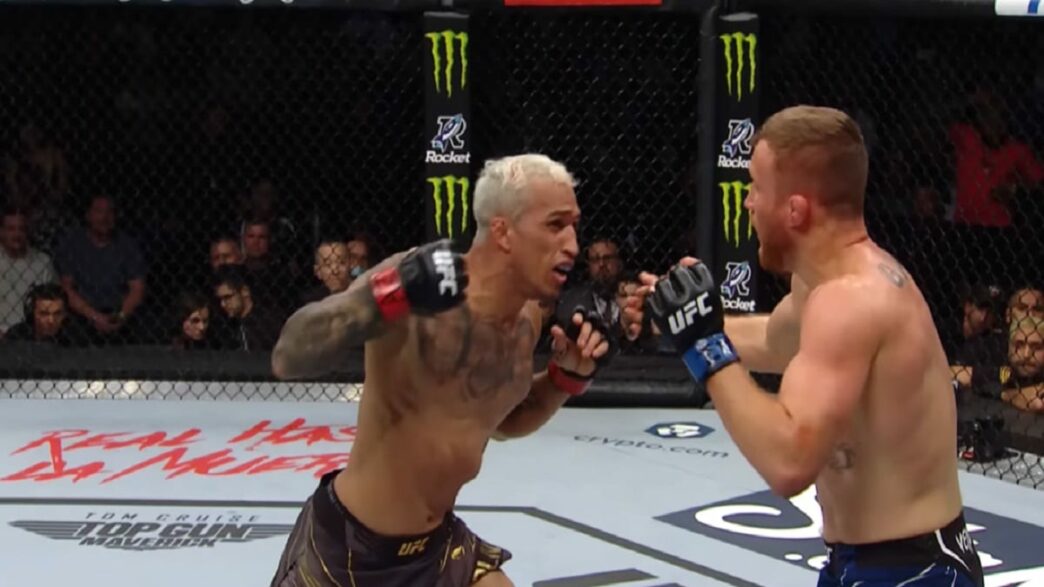 Charles Oliveira UFC 274