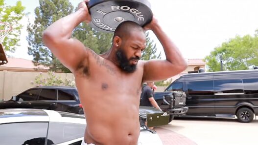 costa nouveau physique jon jones