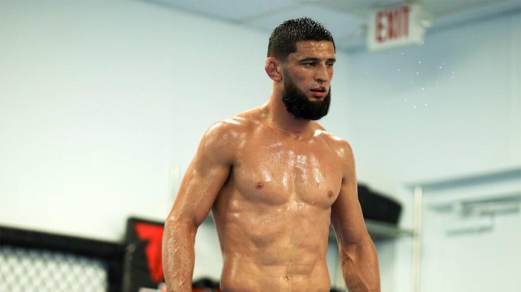 titre intérimaire khamzat chiamev leon edwards