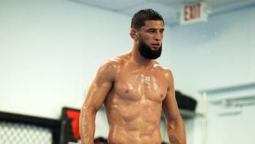 titre intérimaire khamzat chiamev leon edwards