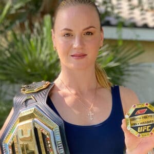 La grave blessure qui a pouss&eacute; Valentina Shevchenko &agrave; lib&eacute;rer sa ceinture d&eacute;voil&eacute;e