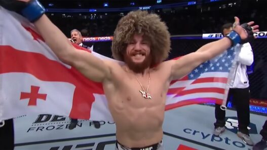 Sterling changer de catégorie Dvalishvili