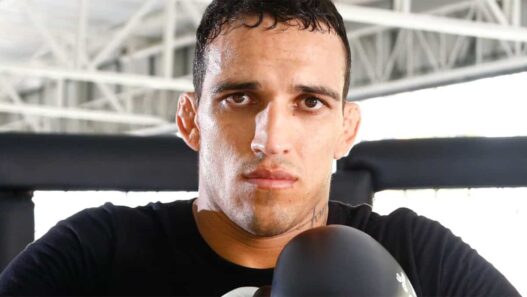 coach khabib prédit conor oliveira