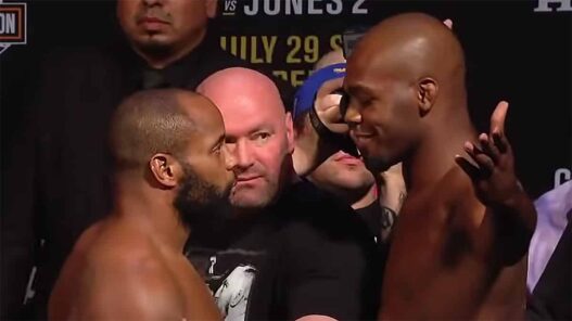 cormier hant&eacute; jon jones