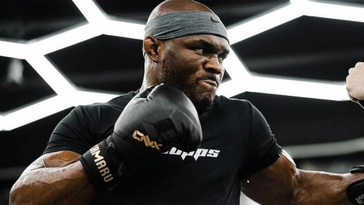 Kamaru Usman incapacit&eacute;