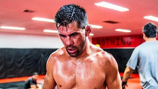 dominick cruz pr&ecirc;t mourir