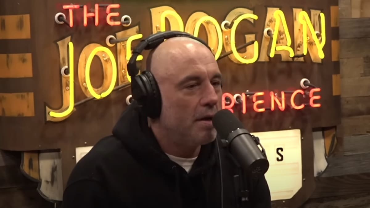 Joe Rogan nomme : « le combattant le plus effrayant de l'UFC»